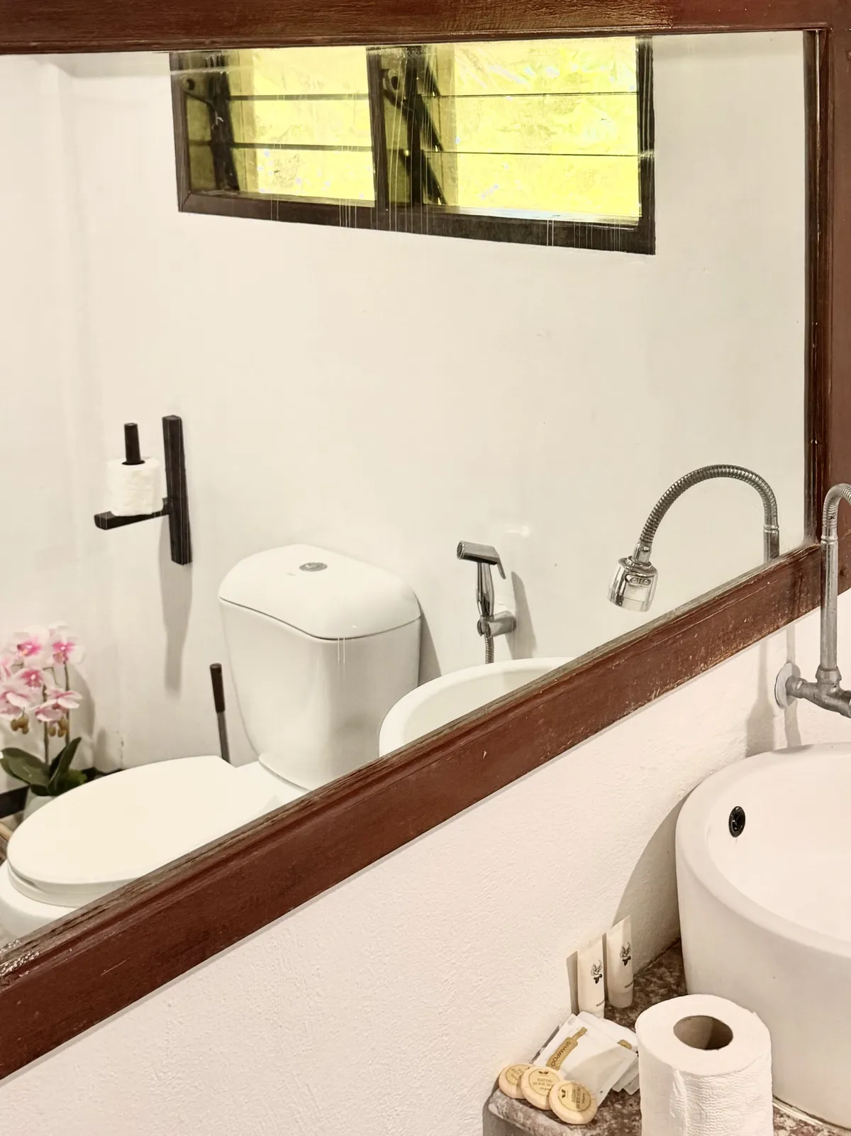 Beachfront Tree House - Tree House Bathroom accommodation at Patrick's on the Beach resort, Siargao Island