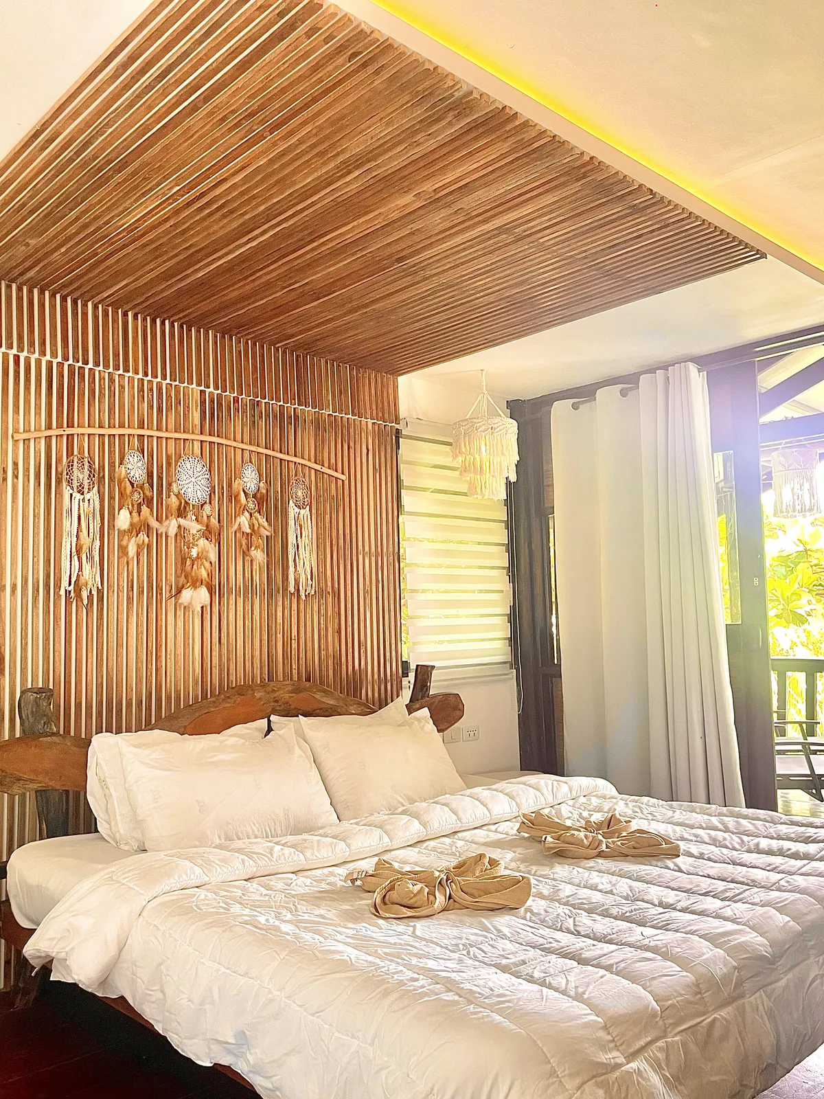 Executive Beachfront Cottage - Executive Bedroom accommodation at Patrick's on the Beach resort, Siargao Island