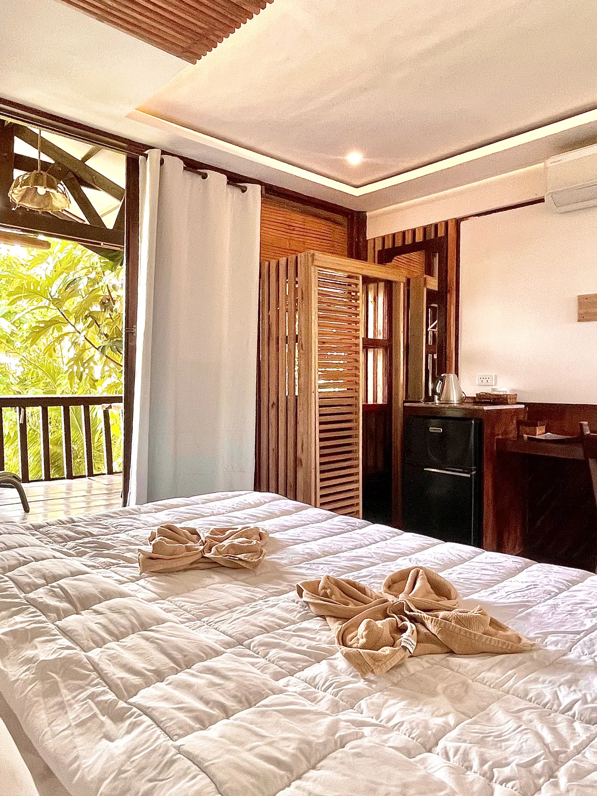 Executive Beachfront Cottage - Executive Bedroom accommodation at Patrick's on the Beach resort, Siargao Island