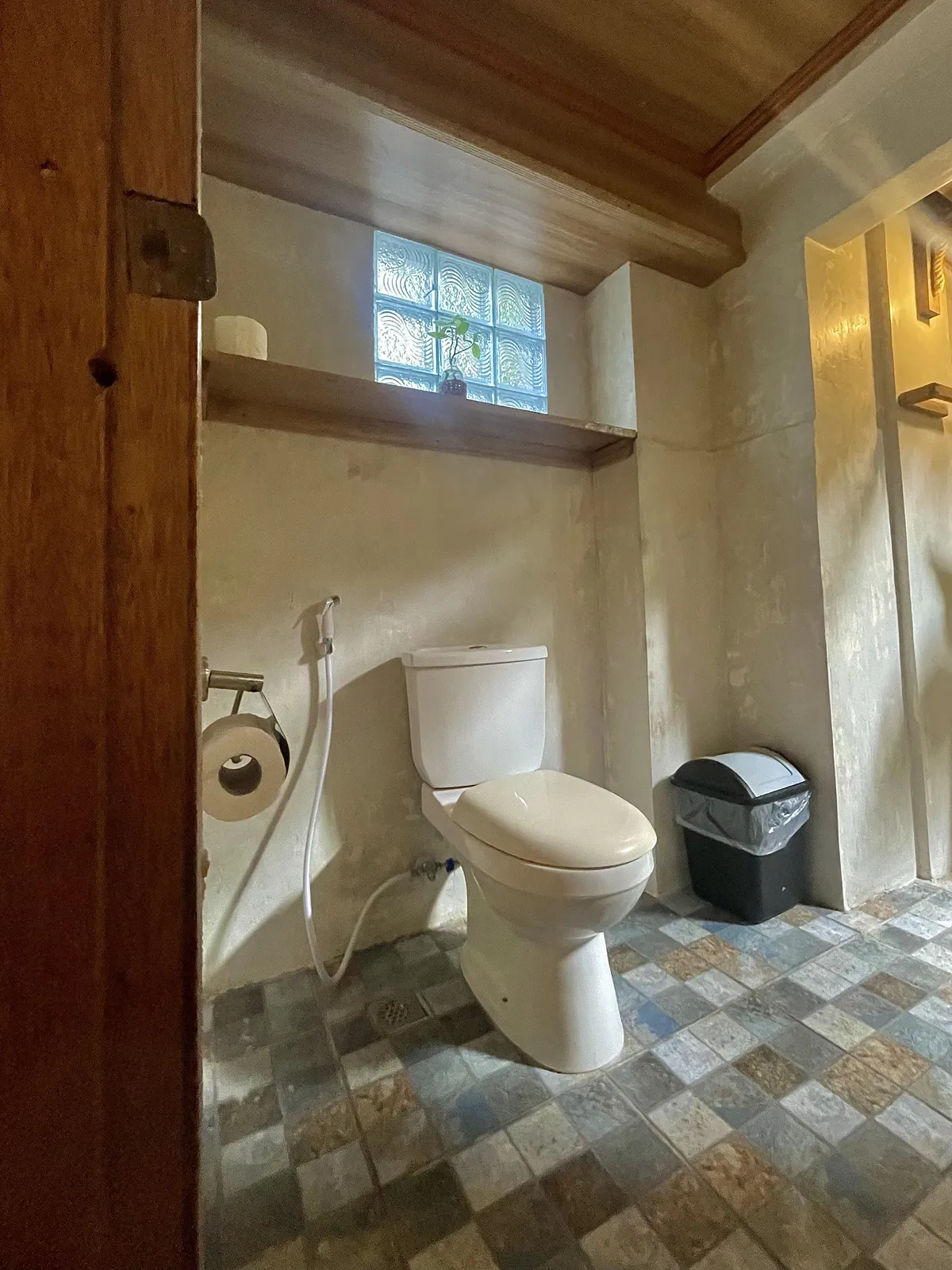 Executive Beachfront Cottage - Executive Bathroom accommodation at Patrick's on the Beach resort, Siargao Island