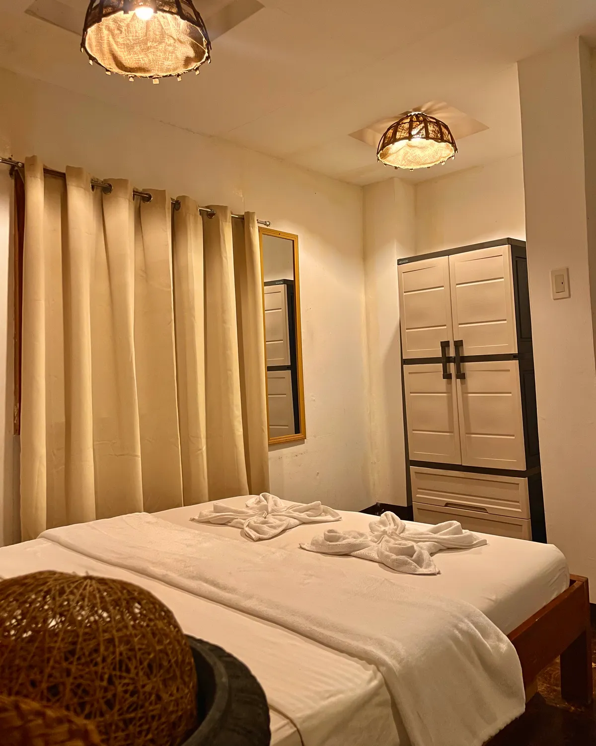 Superior Beach Cottage - Cottage Bedroom accommodation at Patrick's on the Beach resort, Siargao Island